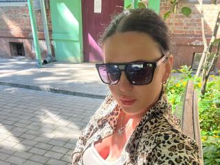 FinessiaLovely - сексуальная веб-камера в реальном времени - 22612213