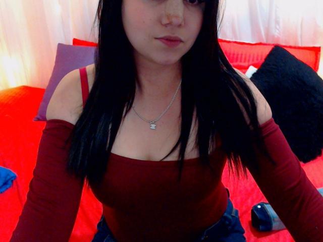 Kkatalina - Élő pornó és szexkamera - 22613625