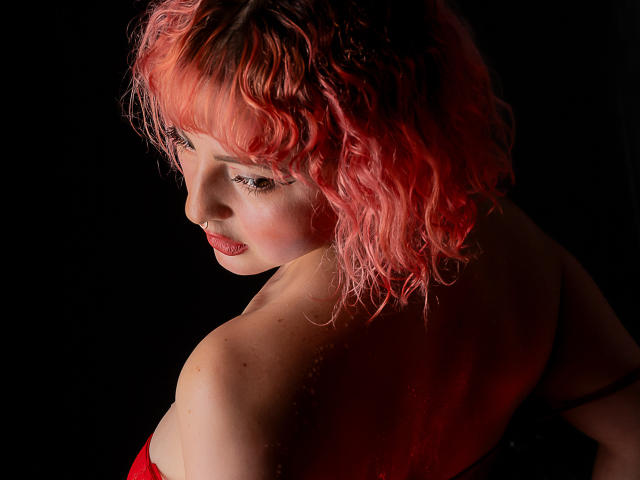 CocoVolkova - Live sex cam - 22613857