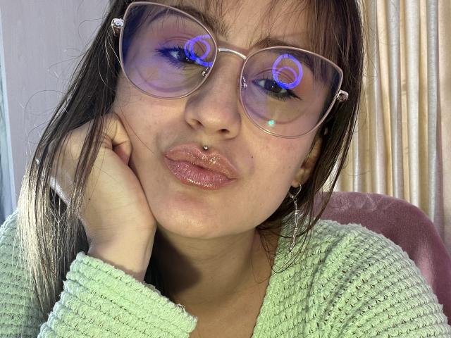 NinaBryons - Live porn &amp; sex cam - 22617573