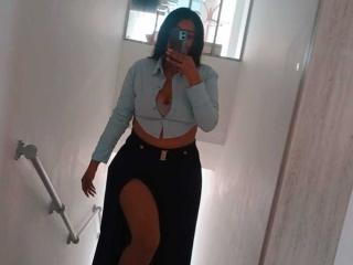 Viana69 - Live porn &amp; sex cam - 22617877