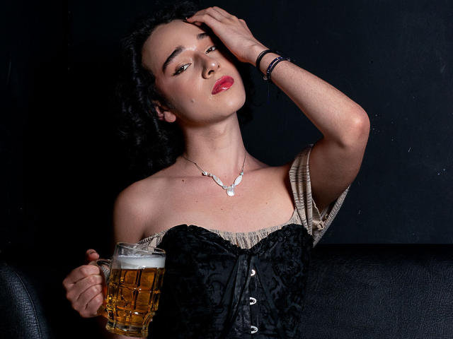 Felveliar - Live porn &amp; sex cam - 22618685