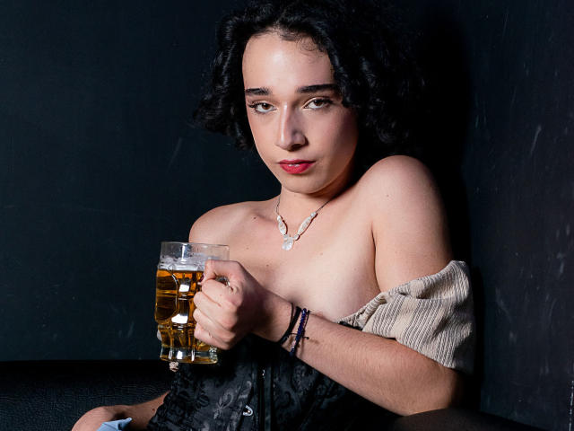 Felveliar - Live porn &amp; sex cam - 22618705