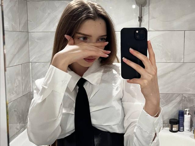 Relaxia - Live porn &amp; sex cam - 22619273