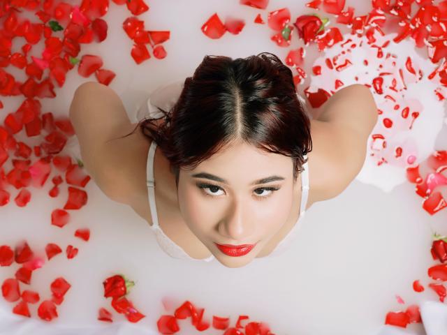 Tamra - פורנו בשידור חי ומצלמת סקס - 22620053