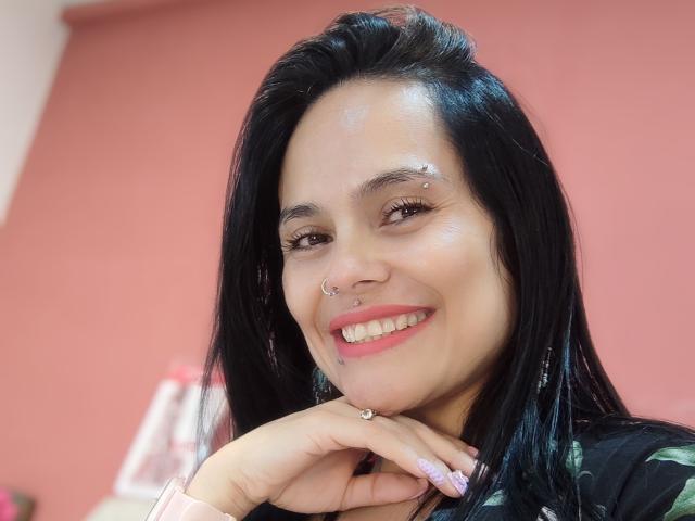 CharlotteCrofort - Live porn &amp; sex cam - 22622581