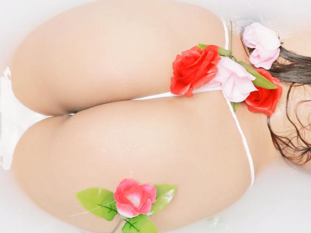 LianeBohn - Live sex cam - 22623653