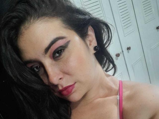 FalyetteRussell69 - Live porn &amp; sex cam - 22626797