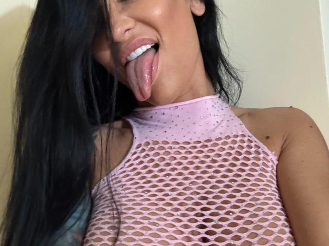AndraD - Live Sex Cam - 22627365