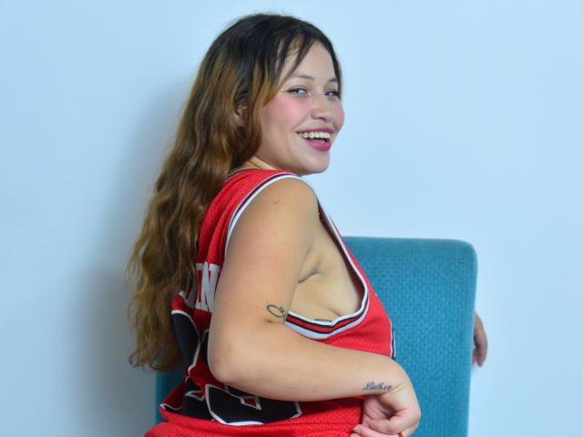 ValeryHoldam - Live porn &amp; sex cam - 22627985