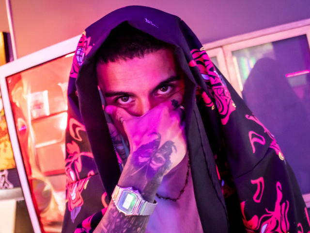 AaronBigDickX - Live porn &amp; sex cam - 22629221