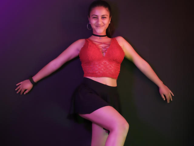 CamilleOlsen - Live porn &amp; sex cam - 22629401