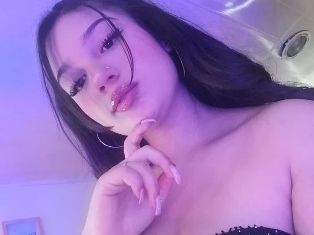 AnniiePeach - Live porn &amp; sex cam - 22631353