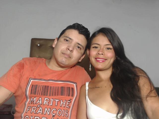 OsitoAndPenelope - сексуальная веб-камера в реальном времени - 22633297