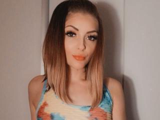 ElsaFontain - Live porn &amp; sex cam - 22641597
