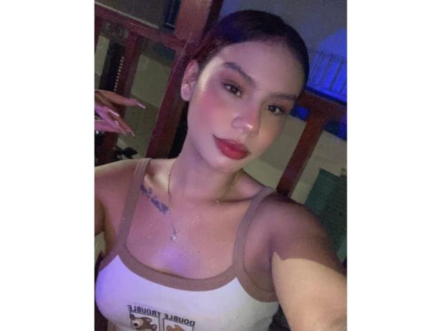 SussyGray - Live sex cam - 22641845