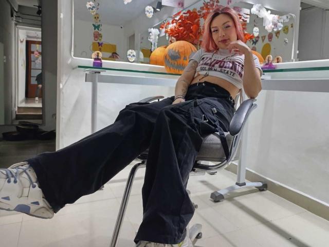 KaylahStendhal - Live porn &amp; sex cam - 22644497