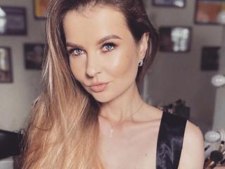 ItsMeAlexa - Live porn &amp; sex cam - 22645737