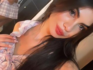 GinebraPeach - Live porn &amp; sex cam - 22647805