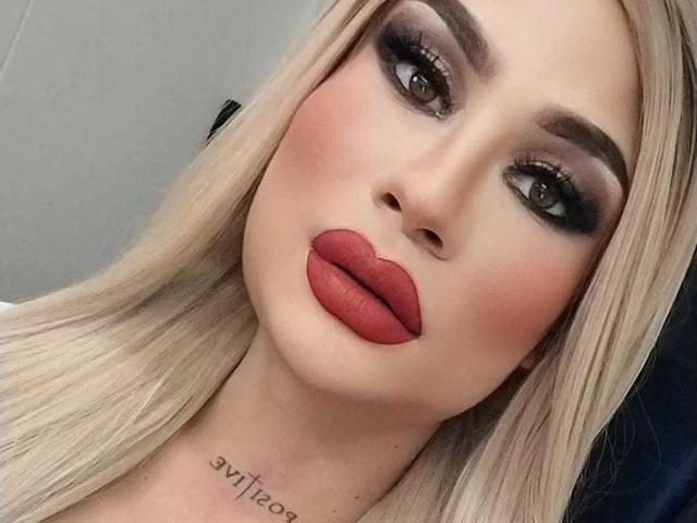 BriitanyMontarrey - Live porn &amp; sex cam - 22650229