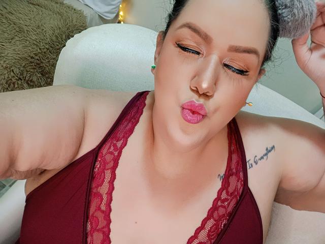 GiannaMorrys - Live porno og sexkamera - 22661101