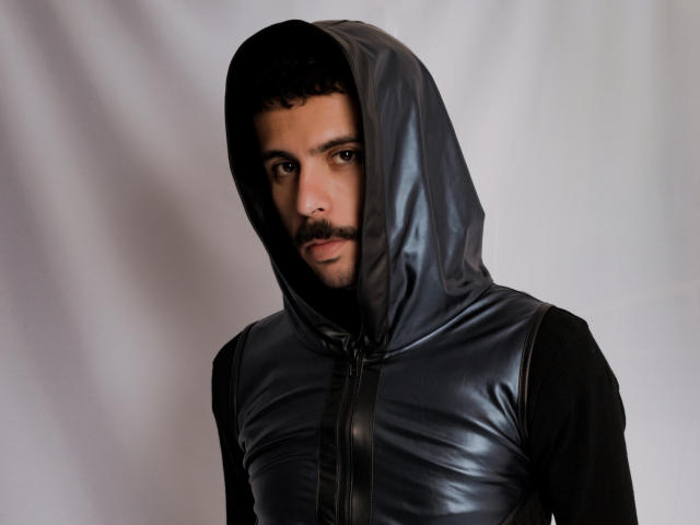 AaronBigDickX - Live porn &amp; sex cam - 22661189