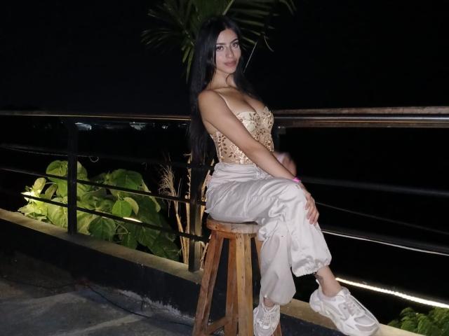 ShantalTurner - Live porn &amp; sex cam - 22665873