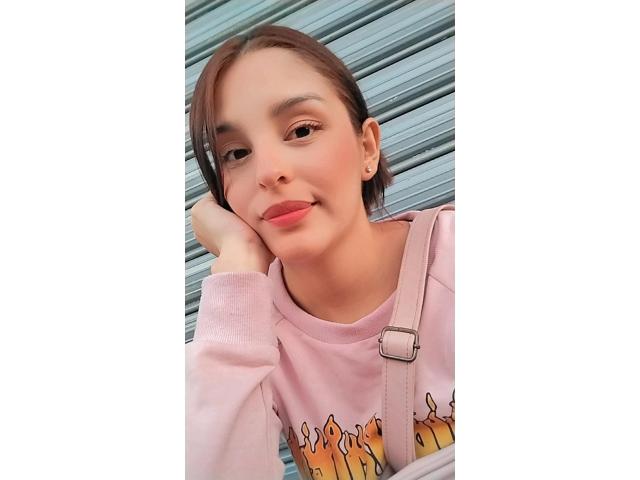 TalianaSquirt - Live porn &amp; sex cam - 22666377