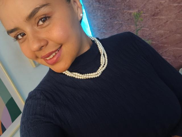 ArielleWilde - сексуальная веб-камера в реальном времени - 22666869