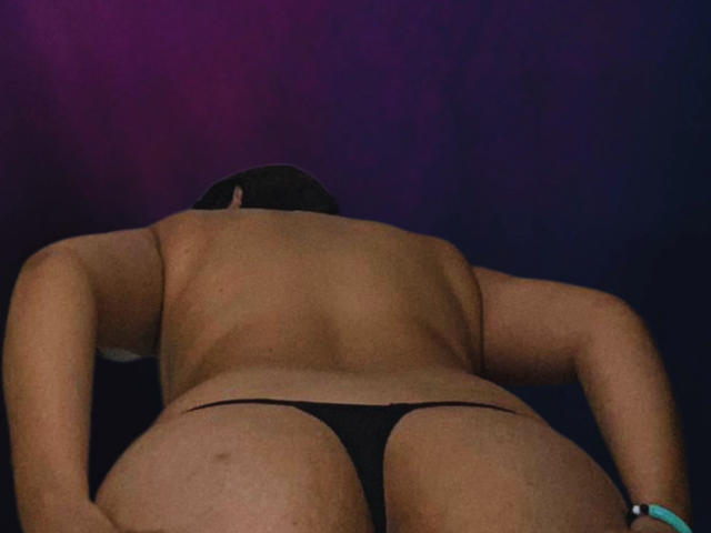 VeronikasHot - Live porn &amp; sex cam - 22667257