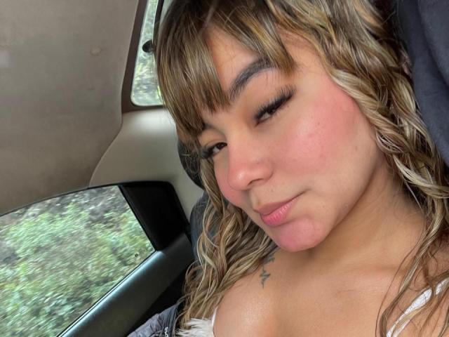 HannaSr - Live porn &amp; sex cam - 22673425