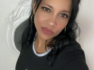 IsabellaSweett - Live porn &amp; sex cam - 22674773