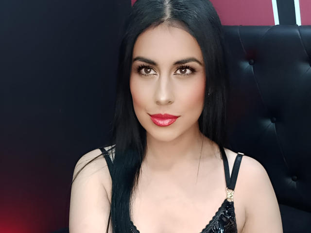 MaddySmit - Porno na żywo i seks kamera - 22675433