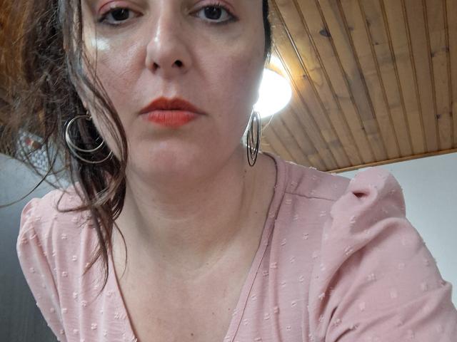 LaFrancaiseJessy - Live sex cam - 22675777