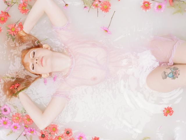 SadieAntolini - Live porn &amp; sex cam - 22678277