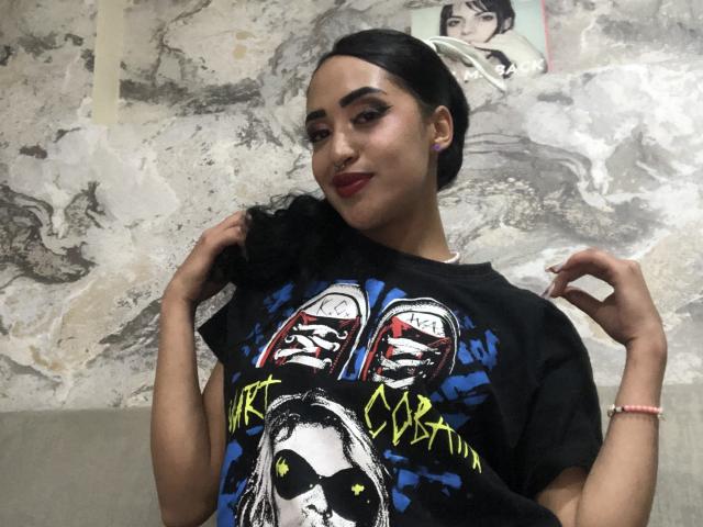 MichellDiaz - 라이브 포르노 &amp; 섹스 캠 - 22684277