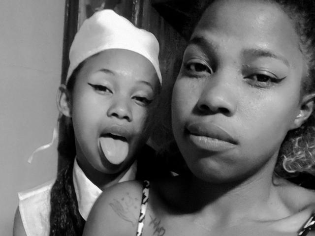 TwoHotXoxo - Live porn &amp; sex cam - 22685697