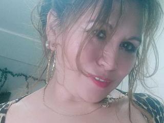 Kazsandra - Live porn &amp; sex cam - 22685949