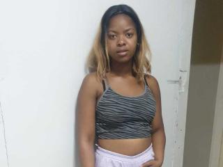 SillyKinky - Live sex cam - 22687221