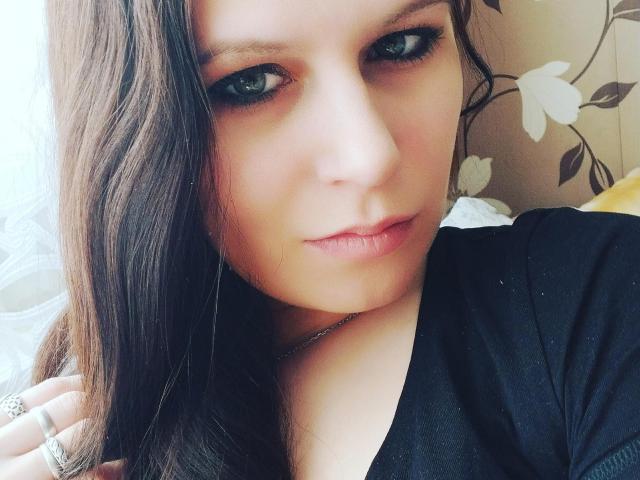 AnnieCutie - Live porn &amp; sex cam - 22687361