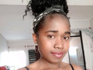 Elisa69Hot - Live porn &amp; sex cam - 22689237