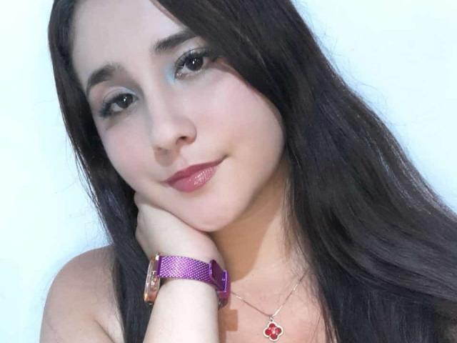 MarianaBell - сексуальная веб-камера в реальном времени - 22689289