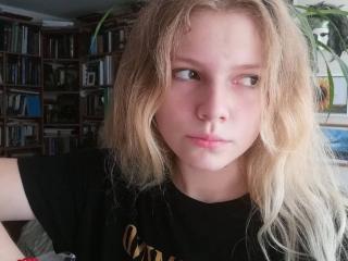 YourSexySunshine - Live porn &amp; sex cam - 22689561