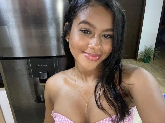 MelaniaRousse - Live porn &amp; sex cam - 22691293