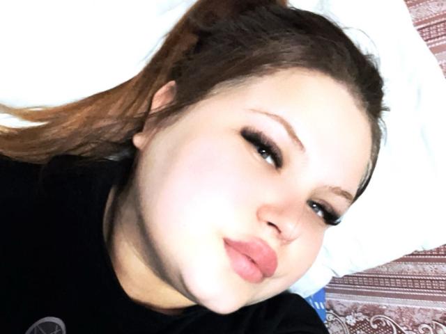 MilanaxMoon - Live porn &amp; sex cam - 22694965