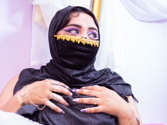 AishaGhulam - Live porn &amp; sex cam - 22698753