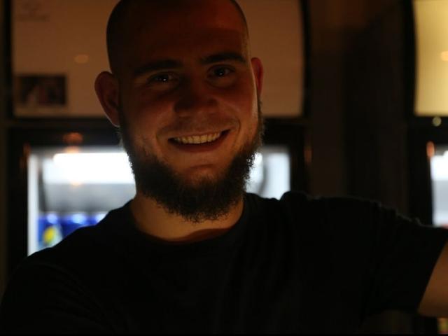 AaronSunset - Live porn &amp; sex cam - 22703281
