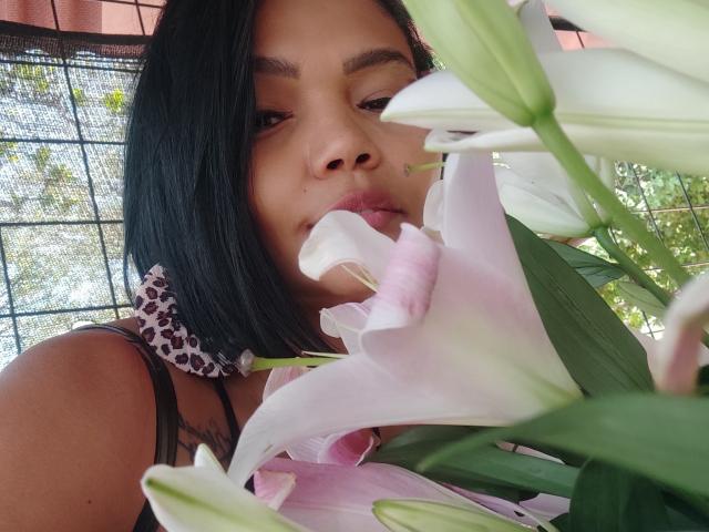 ExoticLyla - Live porn &amp; sex cam - 22713029