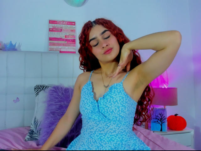 AmaiaEscotet - Live porn &amp; sex cam - 22717725