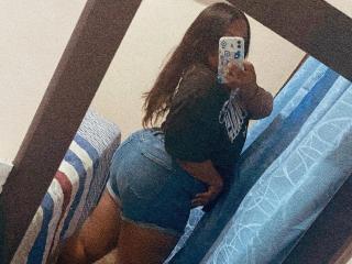 ClarieHaris - Live porn &amp; sex cam - 22720393